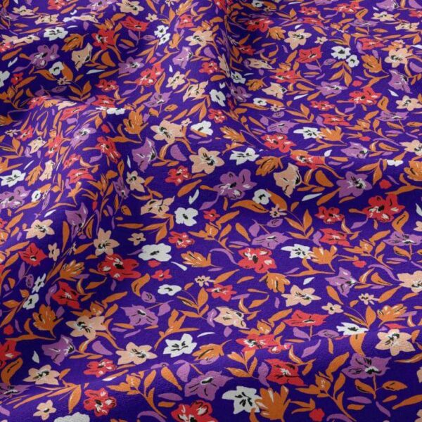 Woven Viscose Ghizi Floral Fabric, image number 3